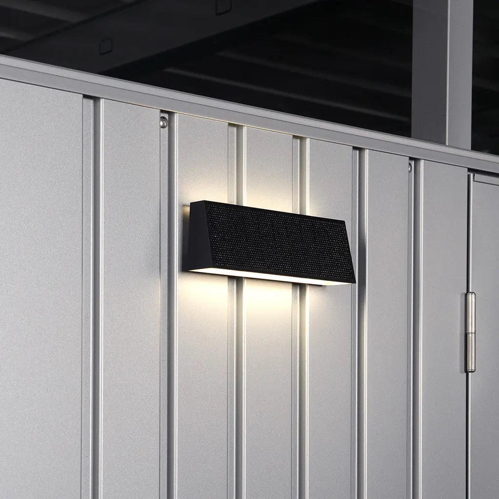 Solarleuchte für Gerätehaus und Geräteschrank